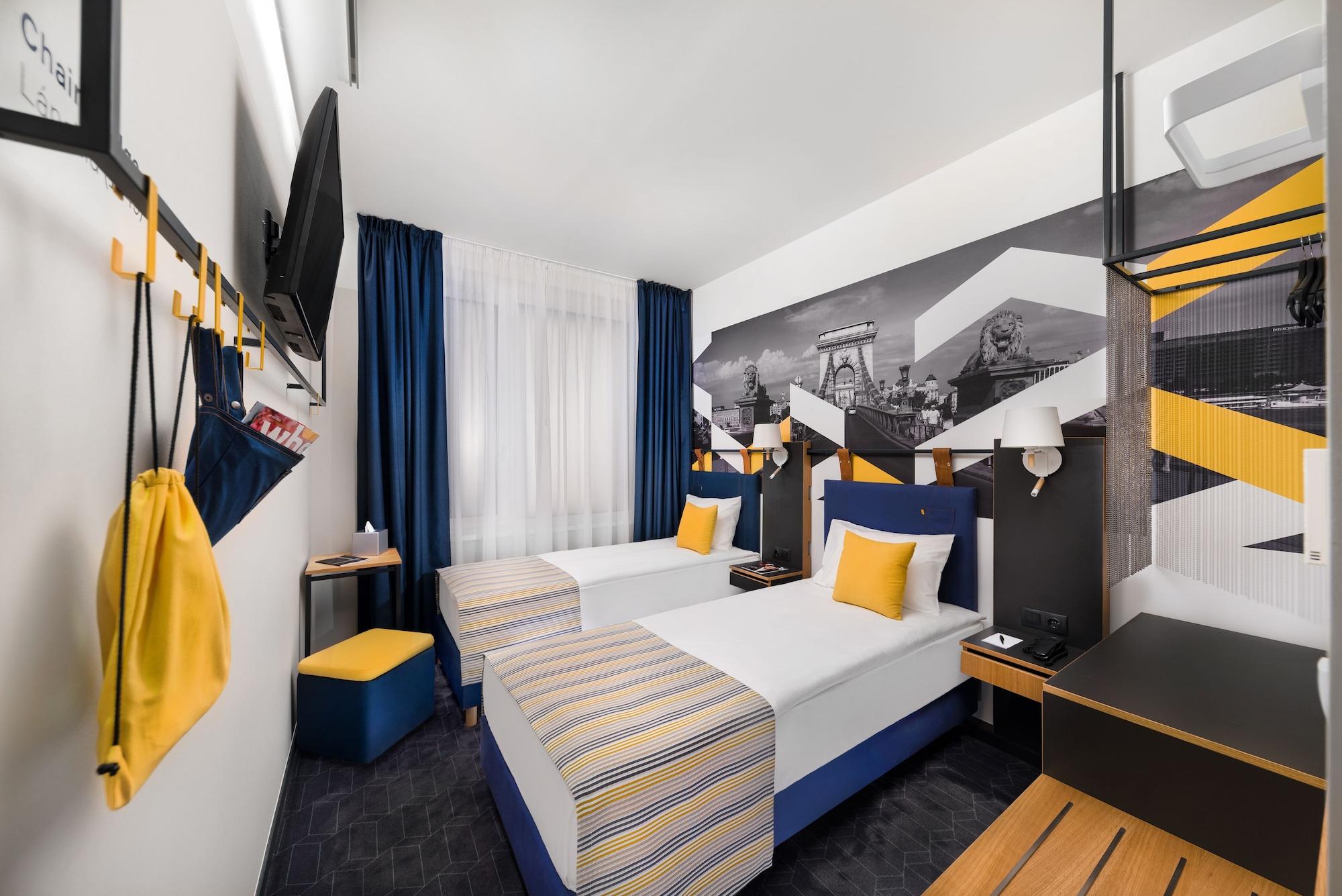 D8 Hotel Βουδαπέστη Εξωτερικό φωτογραφία