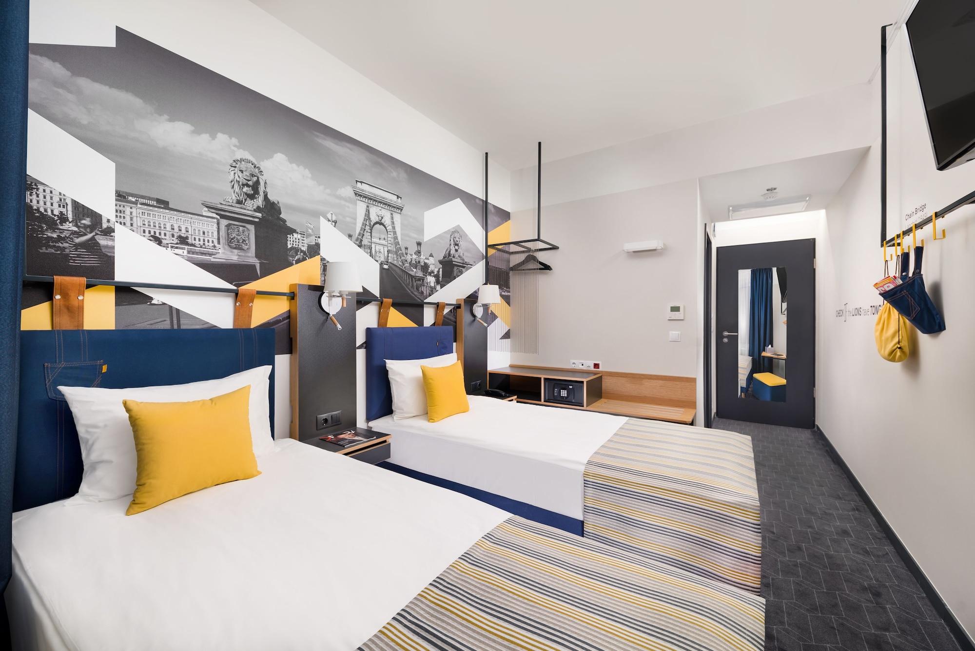 D8 Hotel Βουδαπέστη Εξωτερικό φωτογραφία