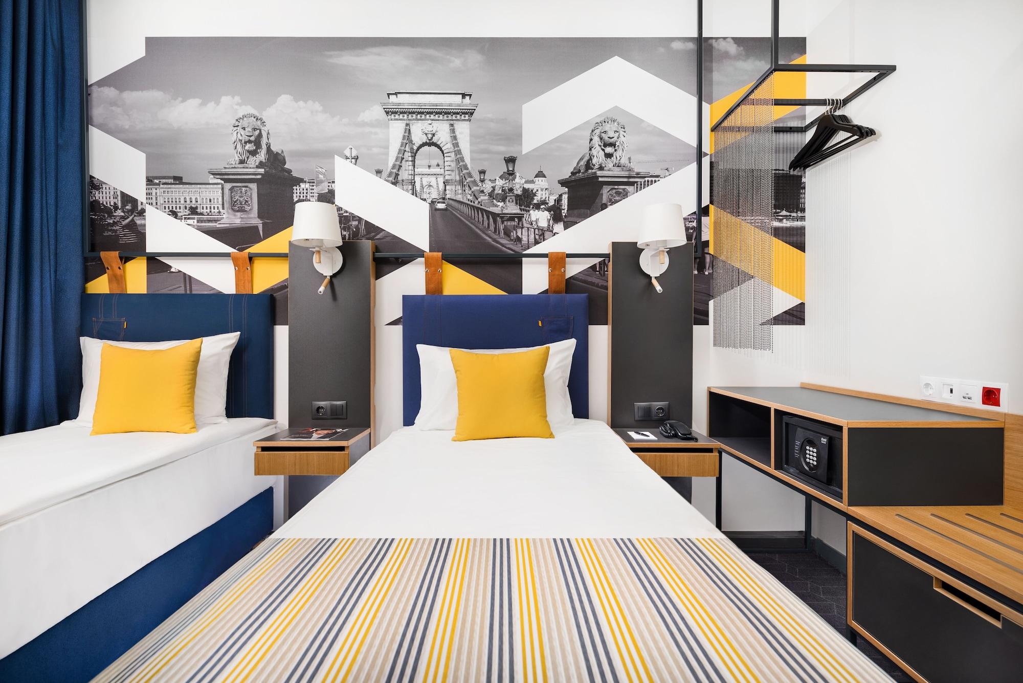 D8 Hotel Βουδαπέστη Εξωτερικό φωτογραφία