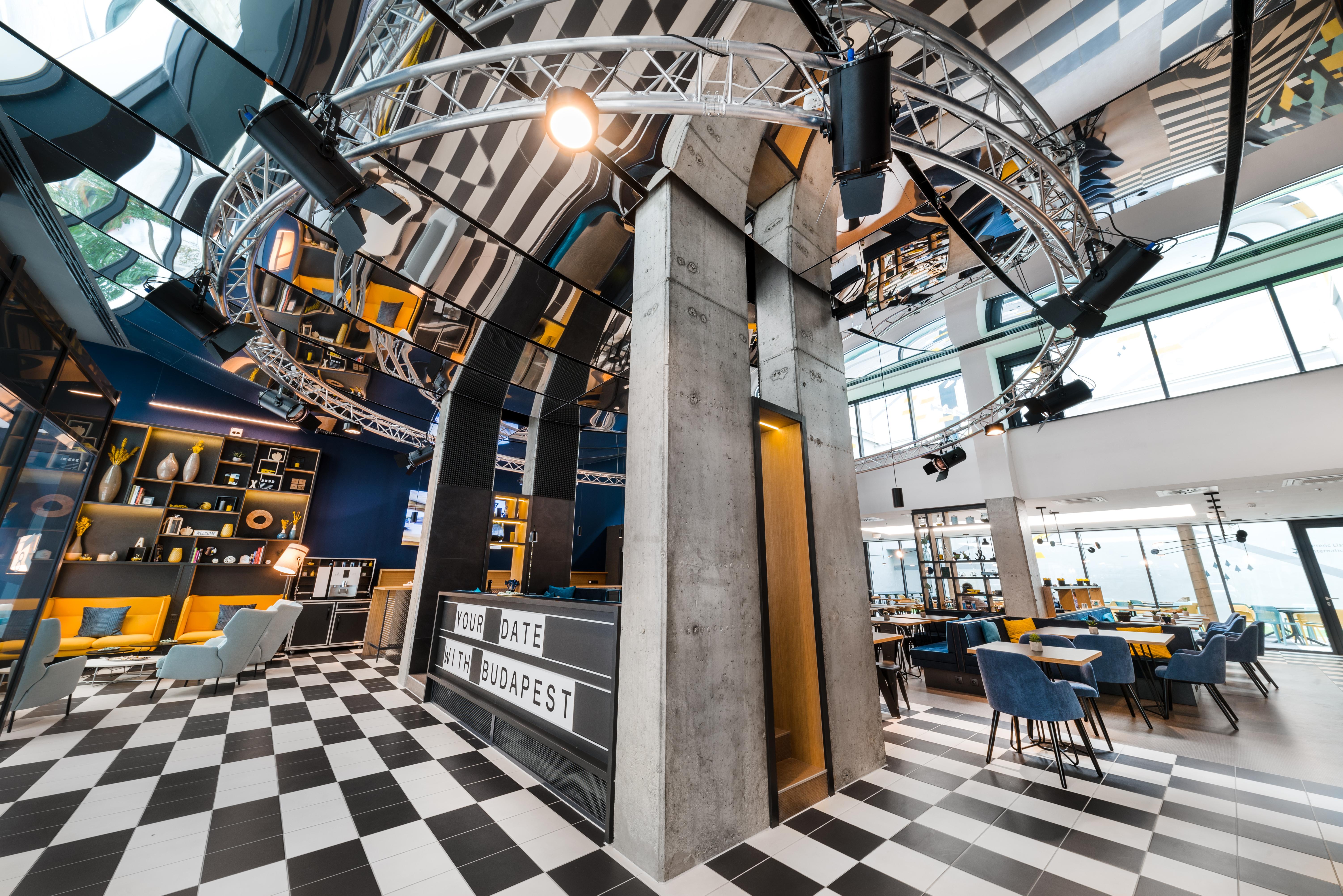 D8 Hotel Βουδαπέστη Εξωτερικό φωτογραφία
