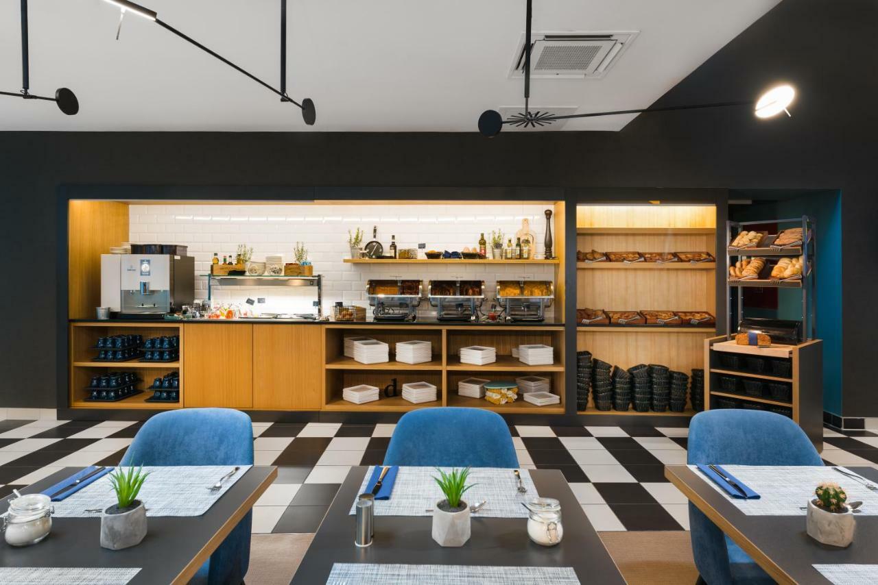 D8 Hotel Βουδαπέστη Εξωτερικό φωτογραφία