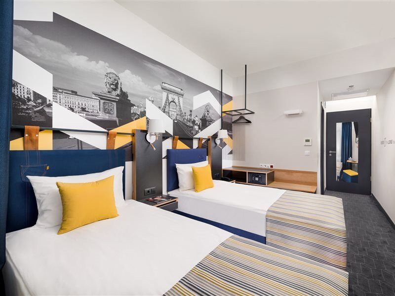D8 Hotel Βουδαπέστη Εξωτερικό φωτογραφία